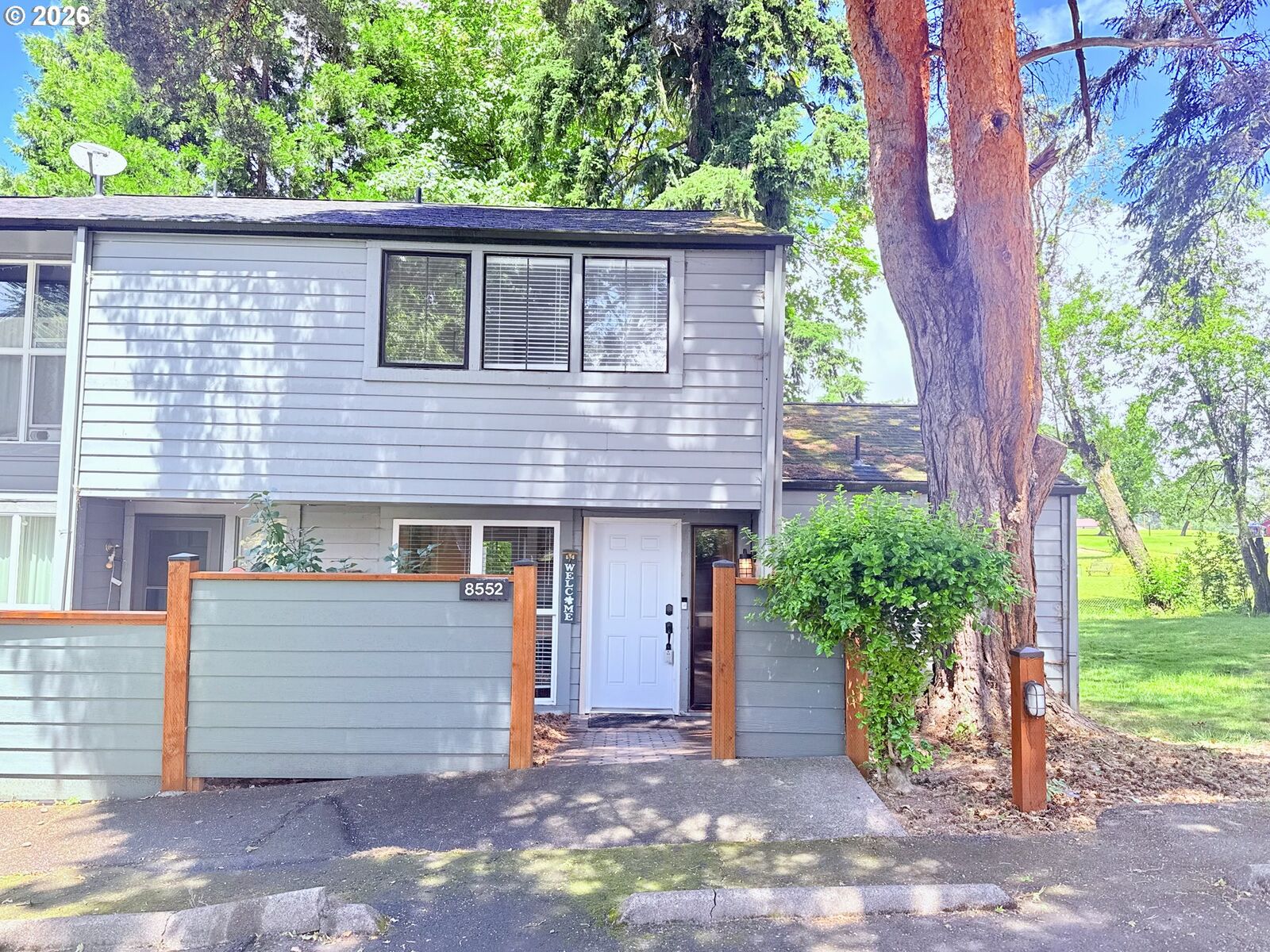 Property Photo: 8552 SW Brightfield Cir OR 97223