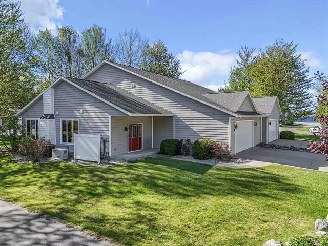 Property Photo:  122 Davidsen Shores Drive  MI 49601 