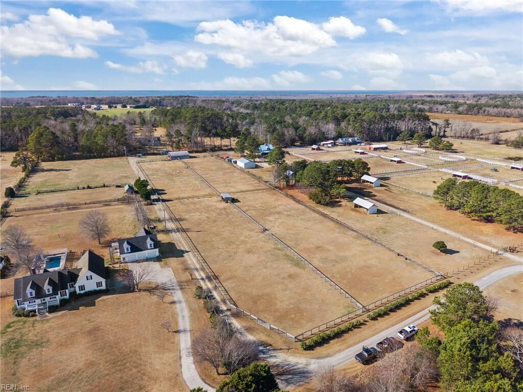 Property Photo:  108 Young Rider Ln  NC 27939 