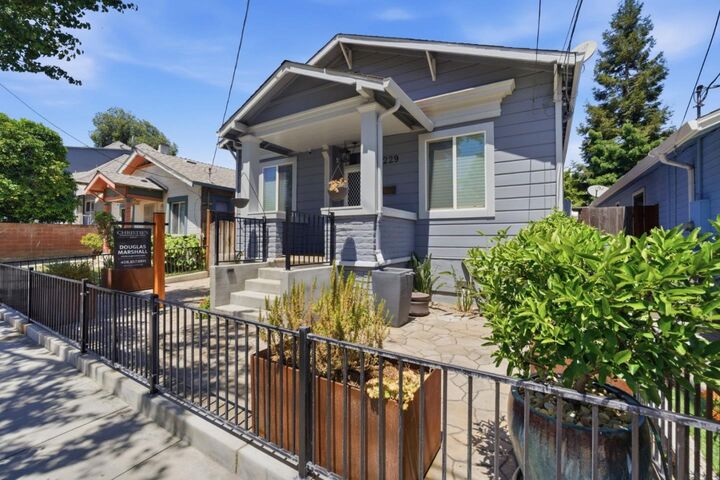 Property Photo:  229 Washington Street  CA 95112 
