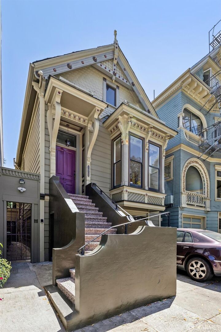 Property Photo:  1459 Oak Street  CA 94117 