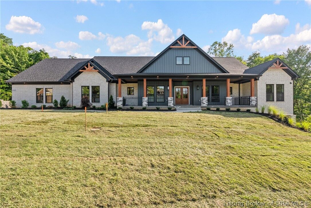 Property Photo:  6002 Timbers Drive  IN 47122 