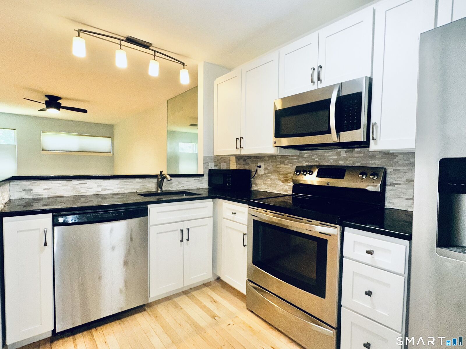 Property Photo:  3699 Broadbridge Avenue 112  CT 06614 