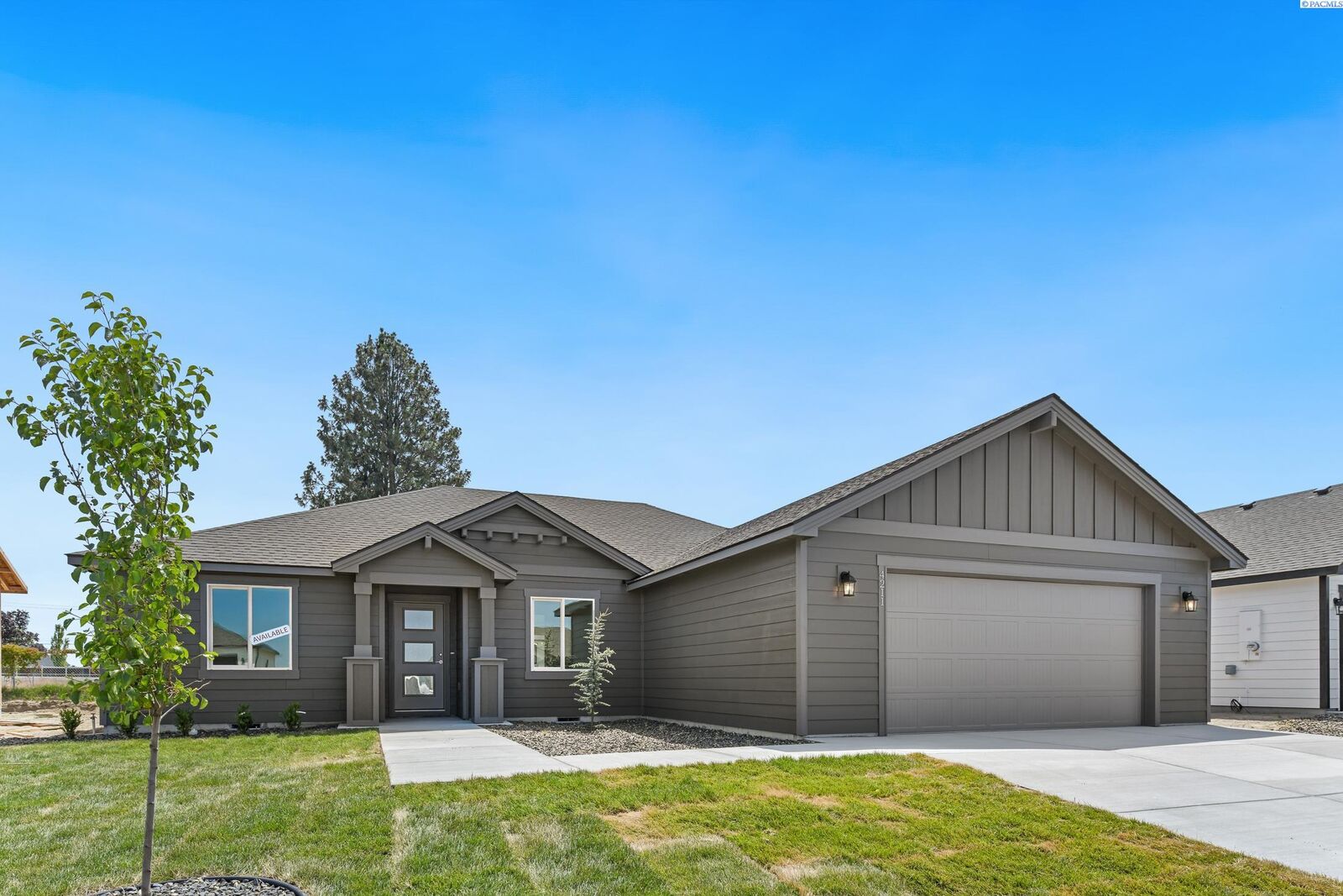 Property Photo:  4211 Road 104  WA 99301 