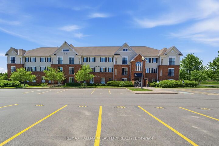 300 Spillsbury Drive 101 — photo 1