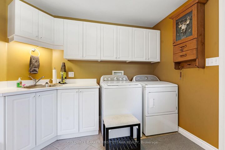 Property Photo: 6443 Martin Street N ON K0A 1A0