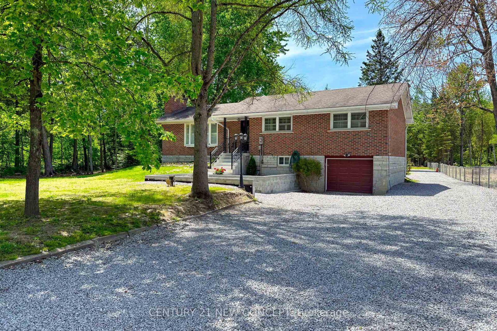 Property Photo:  20430 Bathurst Street  ON L9N 1P5 