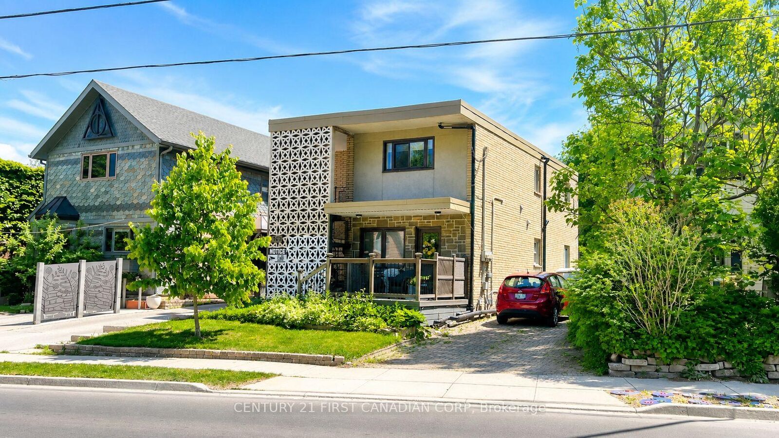 Property Photo: 362 Wortley Road ON N6C 3S2
