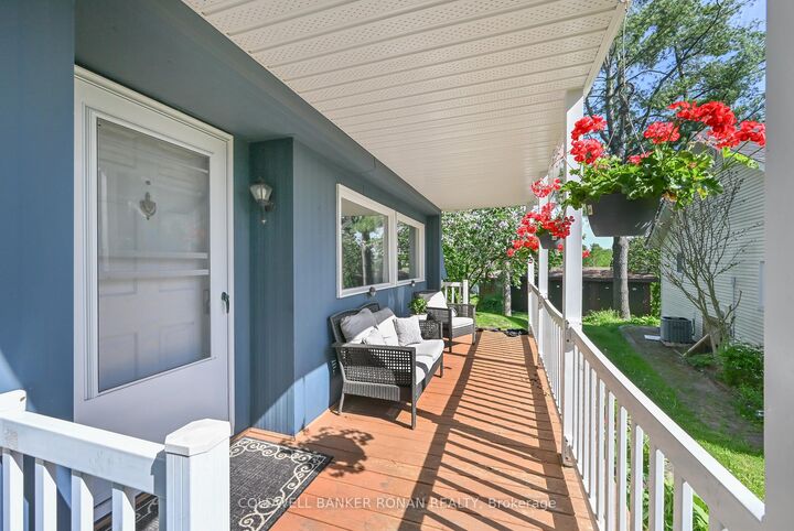Property Photo:  13 Hawthorne Drive  ON L9S 1P7 