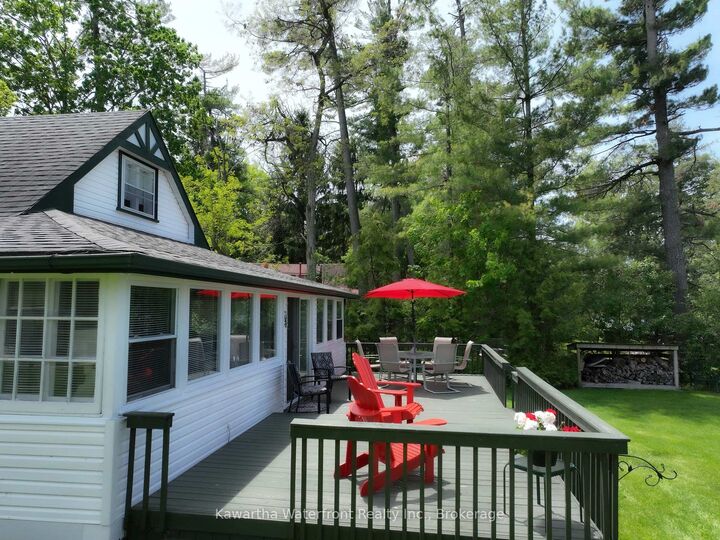 Property Photo: 48 Leslie Frost Lane ON K9V 4R6