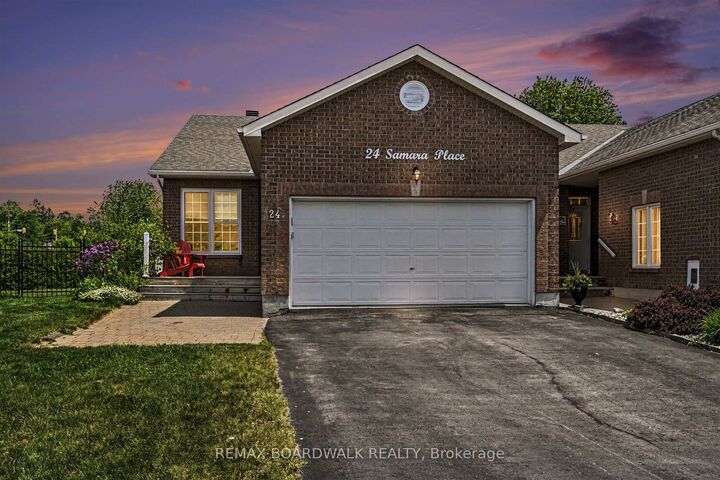 24 Samara Place — photo 1
