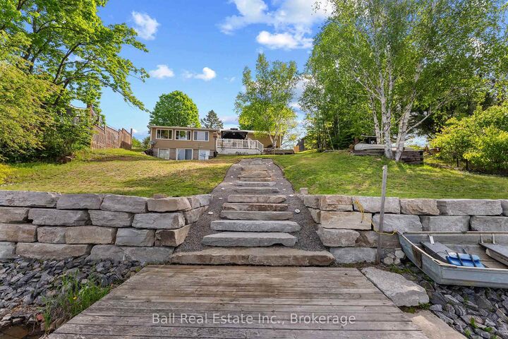 29 Siddon Lake Place — photo 1