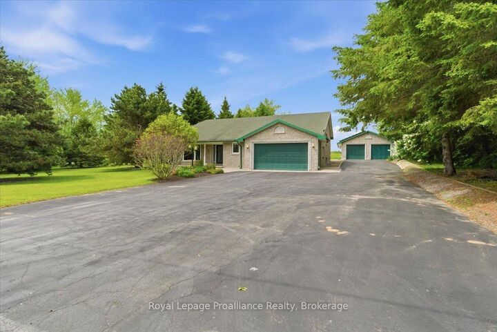 12 Experimental Farm Road — photo 1