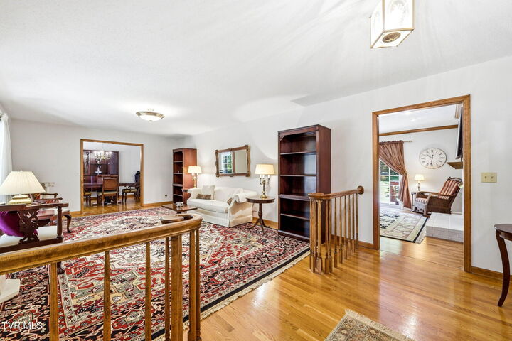 Property Photo: 914 Ridgecrest Road TN 37604