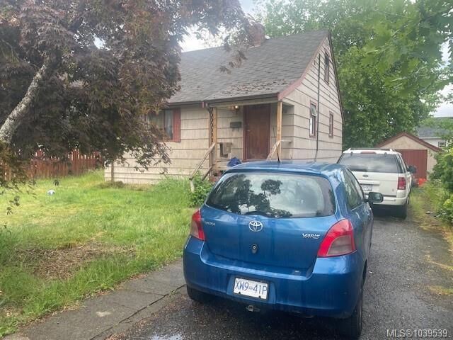 Property Photo:  2876 12th Ave  BC V9Y 2T4 