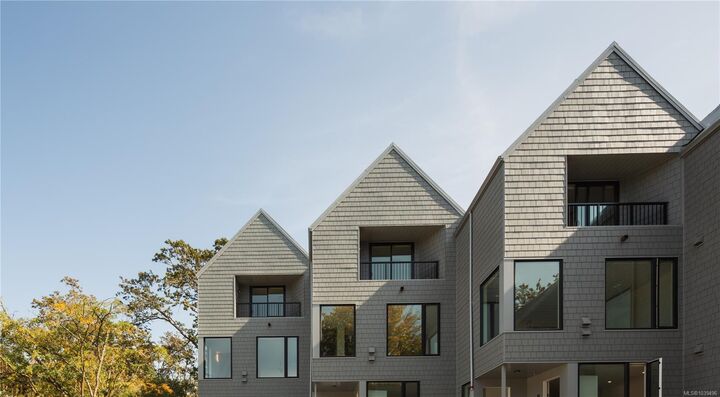 909 Redfern St #3 — photo 1