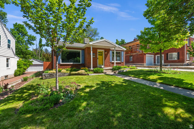 Property Photo:  2529 E Redondo Ave  UT 84108 