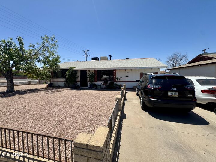 Property Photo:  7543 E Papago Drive  AZ 85257 