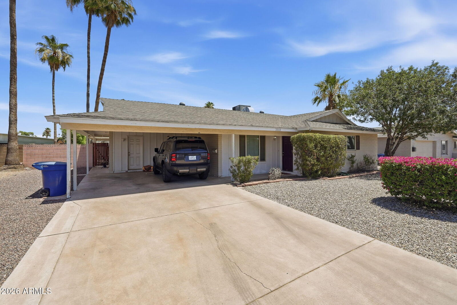 Property Photo:  2513 S Kachina Circle  AZ 85282 