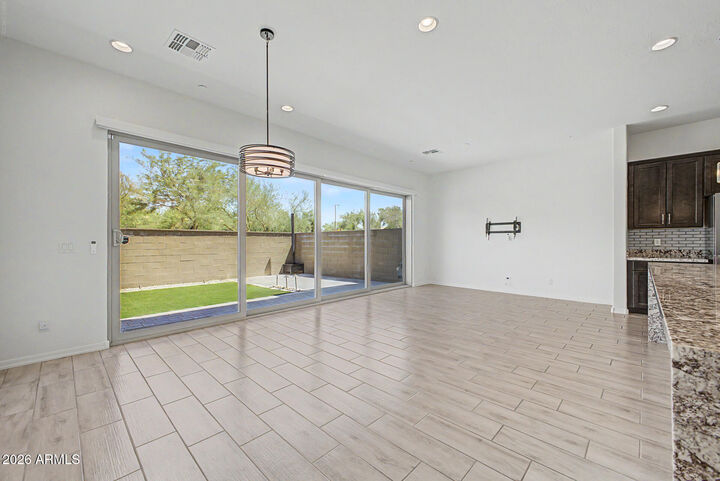 Property Photo:  1912 W Kinfield Trail  AZ 85085 