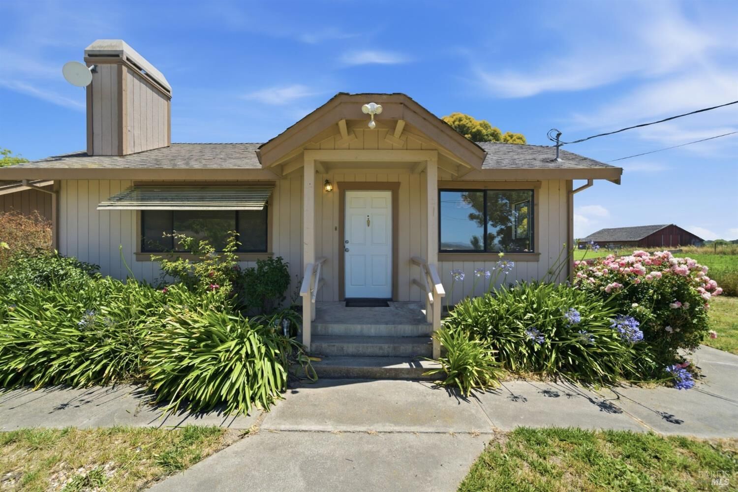 Property Photo: 4016 4018 Walker Avenue CA 95407