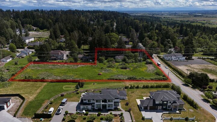 Property Photo: 12783 56 Avenue BC V3X 2Y7