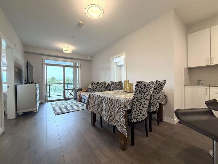 Property Photo:  45562 Airport Road 403  BC V2P 0J8 
