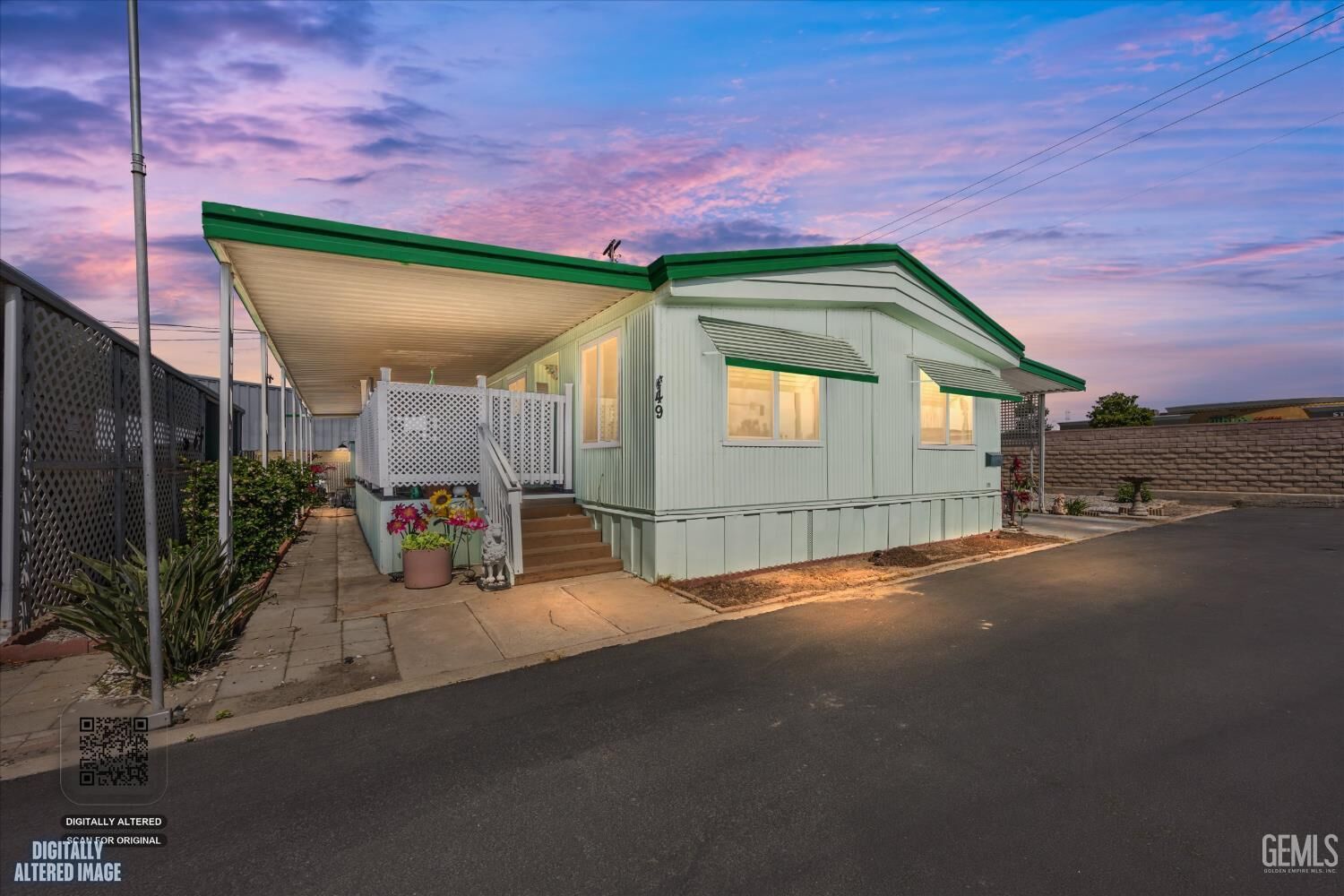Property Photo: 9131 Rosedale Hwy 49 CA 93312