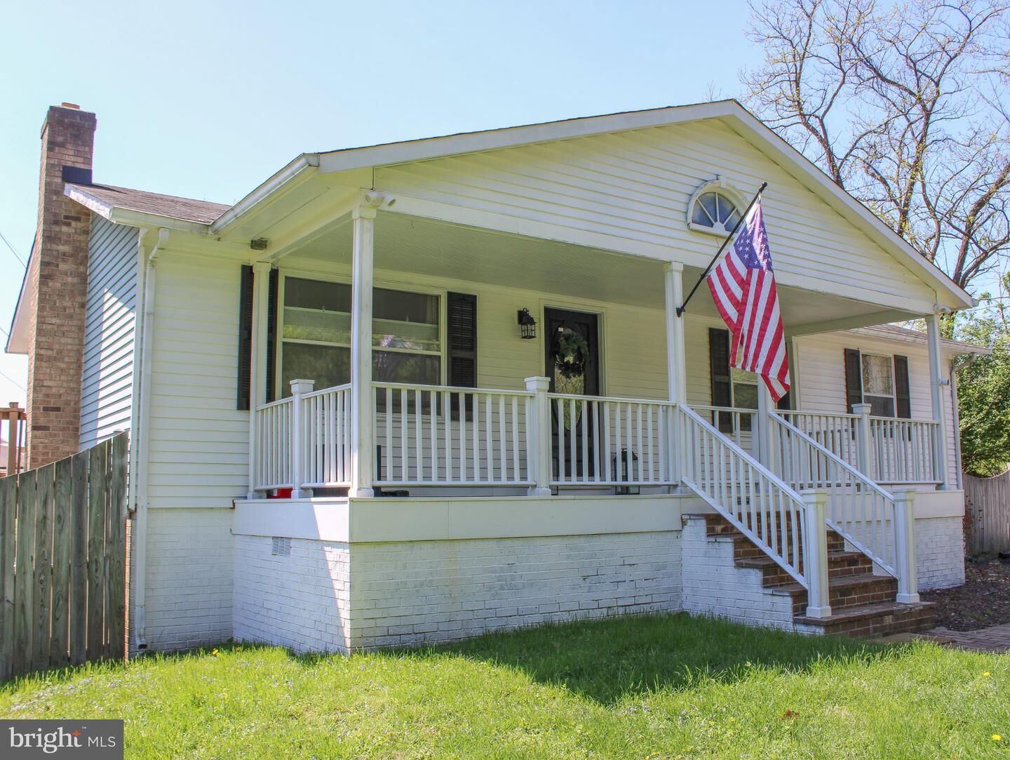 Property Photo: 7601 Rudyard Street VA 22043