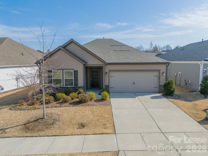 Property Photo: 4124 Canopy Creek Drive NC 28037
