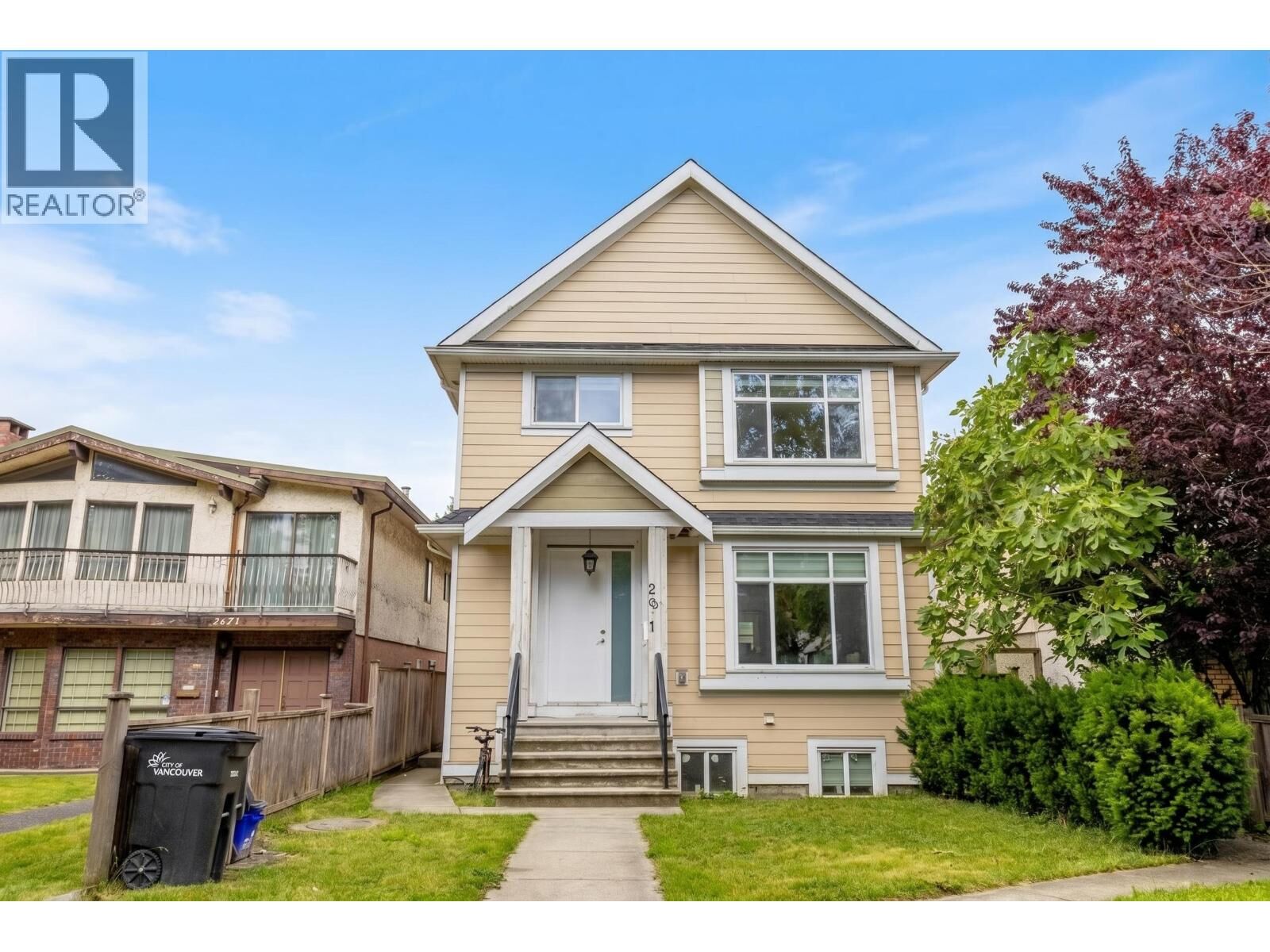 Property Photo:  2681 East 41st Avenue  BC V5R 2W6 