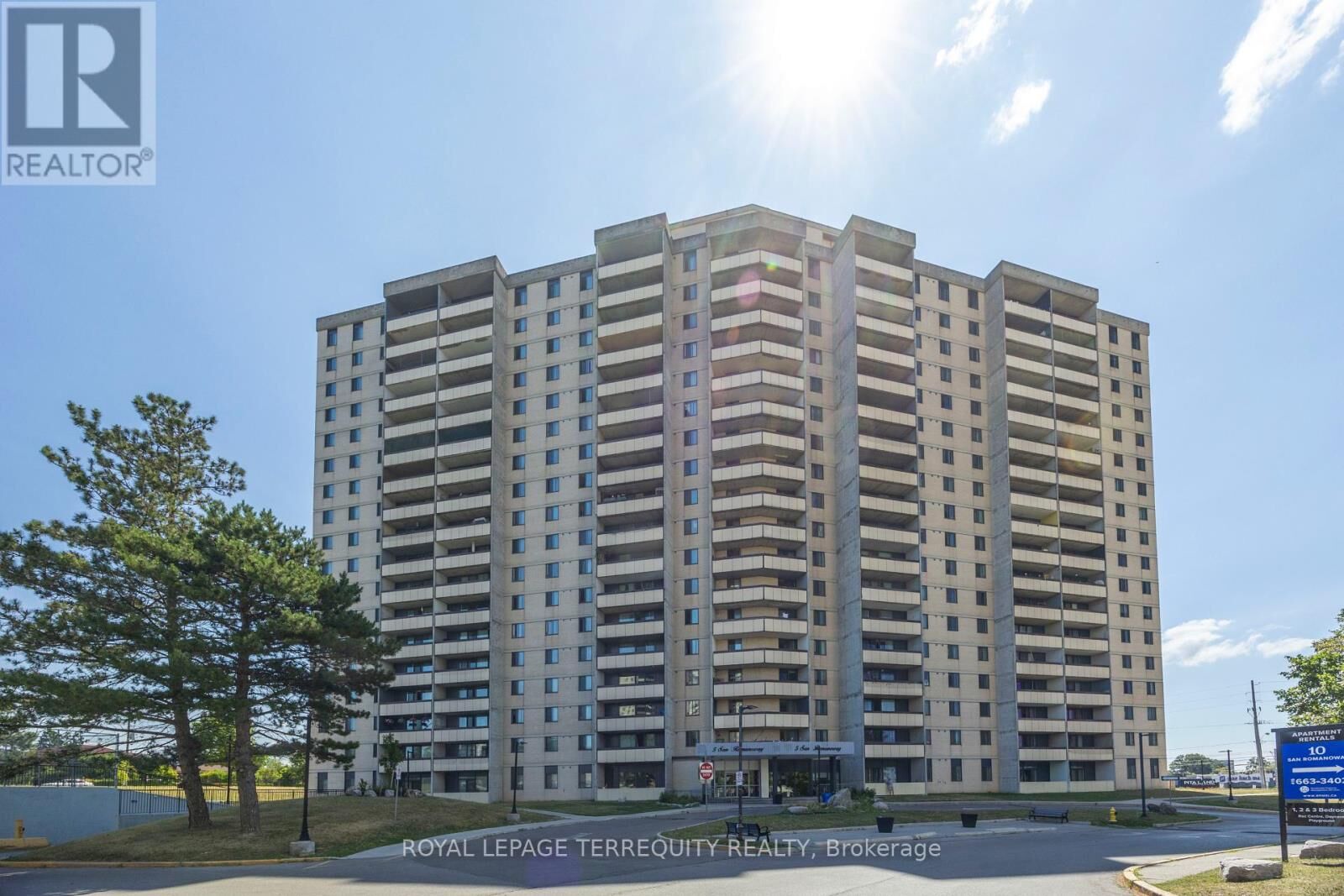 Property Photo:  5 San Romanoway 410  ON M3N 2Y4 