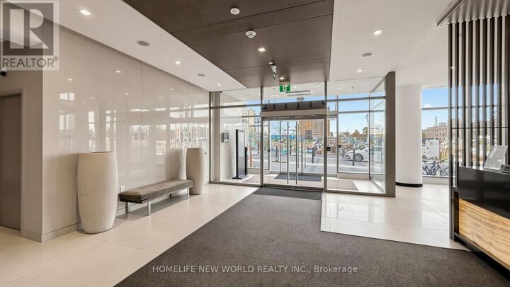 Property Photo: 7 Golden Lion Heights N837 ON M2M 0C1