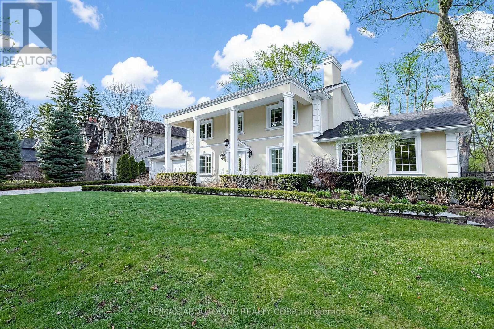 Property Photo:  1316 Cambridge Drive  ON L6J 1S3 