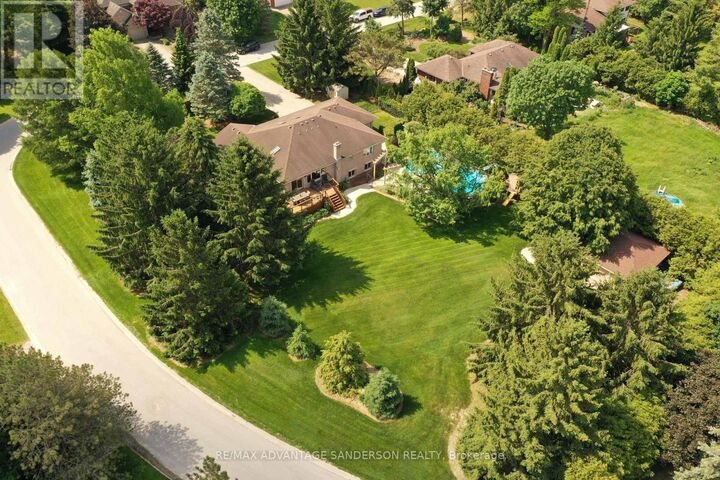 Property Photo: 109 Salisbury Drive ON N0M 1P0