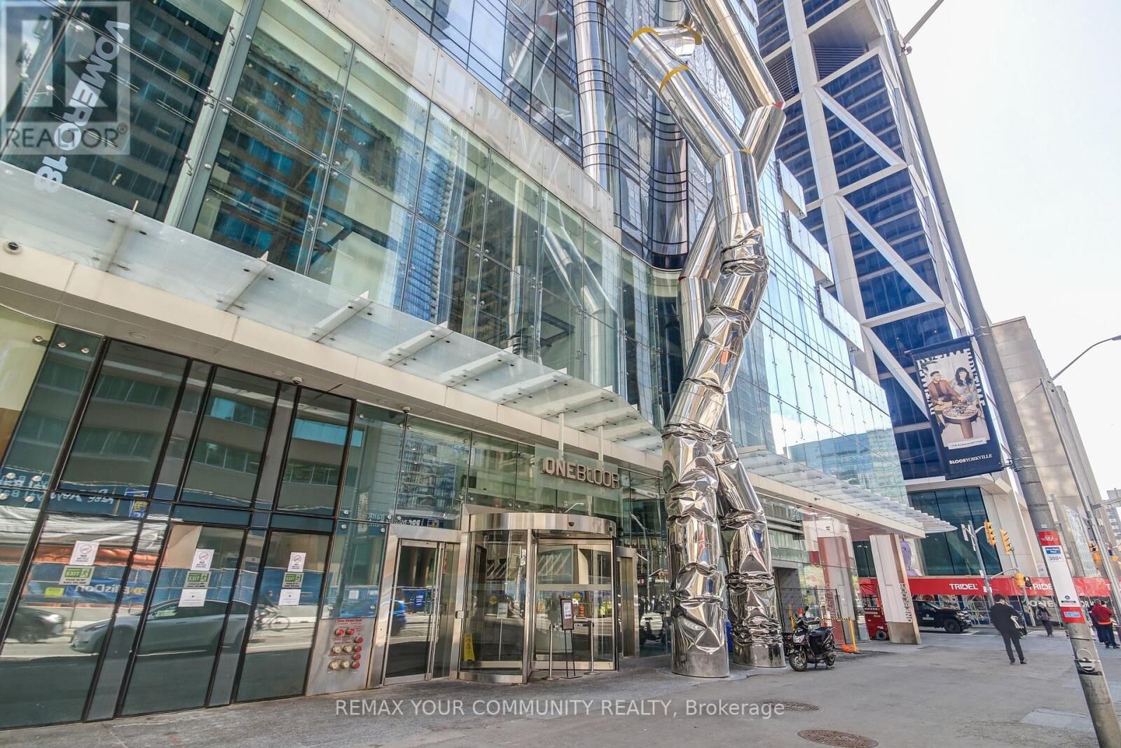 Property Photo: 1 Bloor Street East 2504 ON M4W 0A8