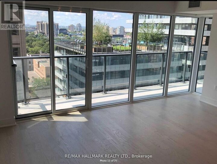 Property Photo: 955 Bay Street 1715 ON M5S 2A2