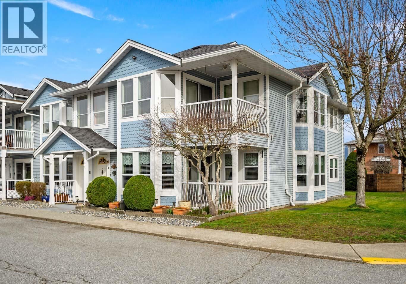 Property Photo: 20554 118th Avenue 13 BC V2X 0S3