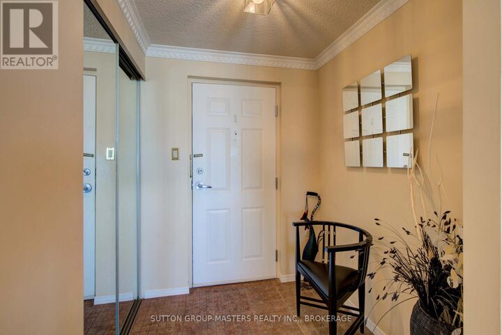 Property Photo: 257 Bath Road 1004 ON K7M 7T3