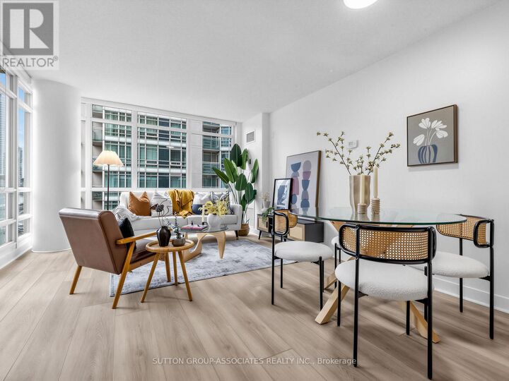 Property Photo:  381 Front Street West 611  ON M5V 3R8 