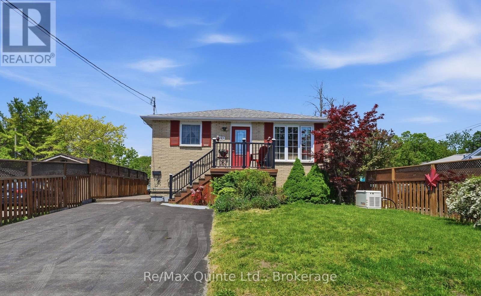 Property Photo:  20 Ferry Street  ON K8V 1S2 