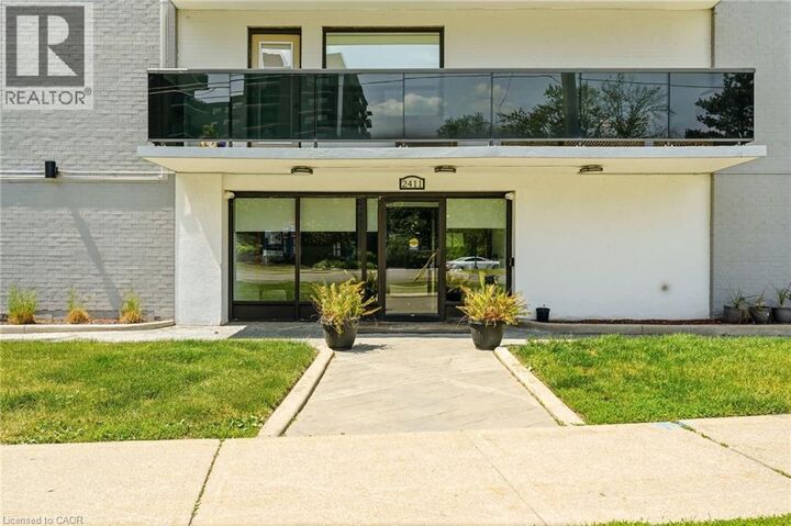 Property Photo: 2411 New Street 201 ON L7R 1K2