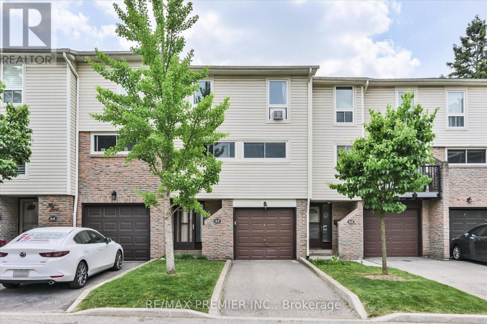 Property Photo: 7251 Copenhagen Road 63 ON L5N 2H6