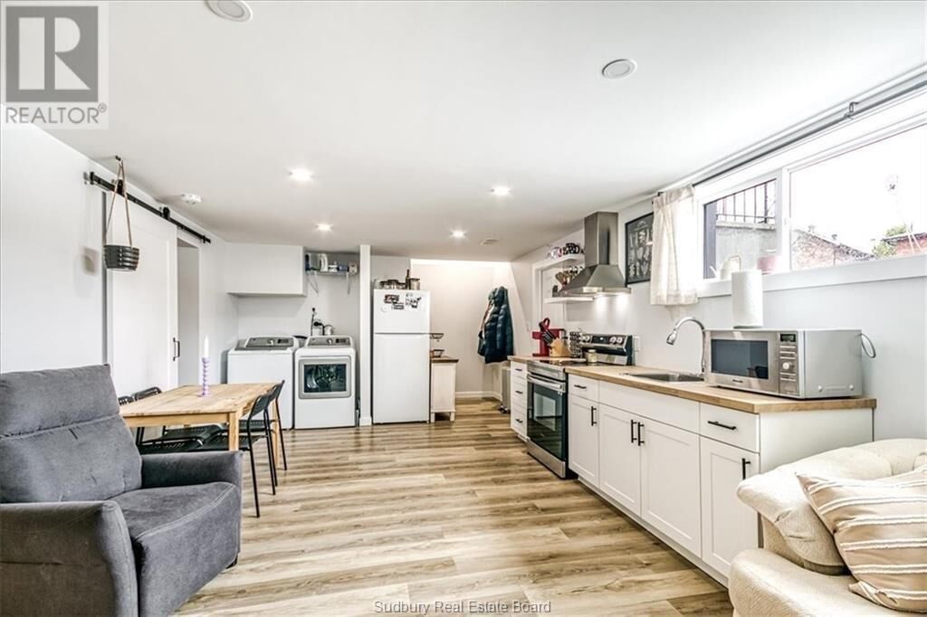 Property Photo:  1070 Beaumont Avenue Unit# Unit 2  ON P3A 3G6 