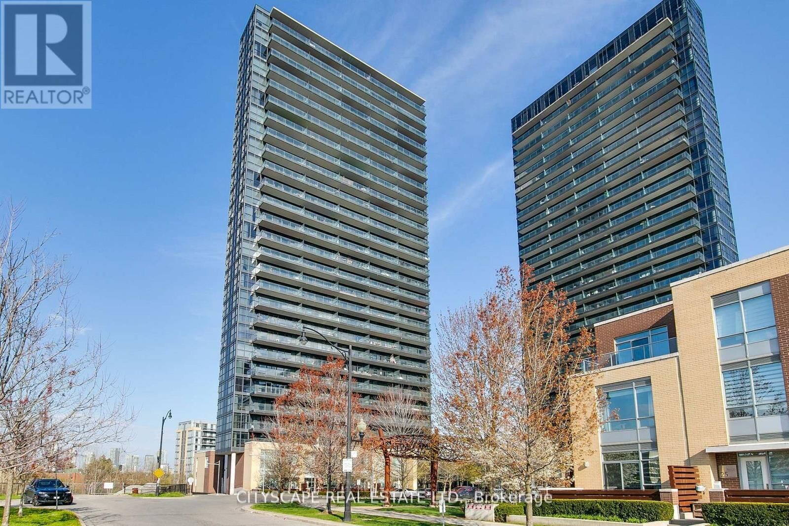 Property Photo:  33 Singer Court 1507  ON M2K 0B4 