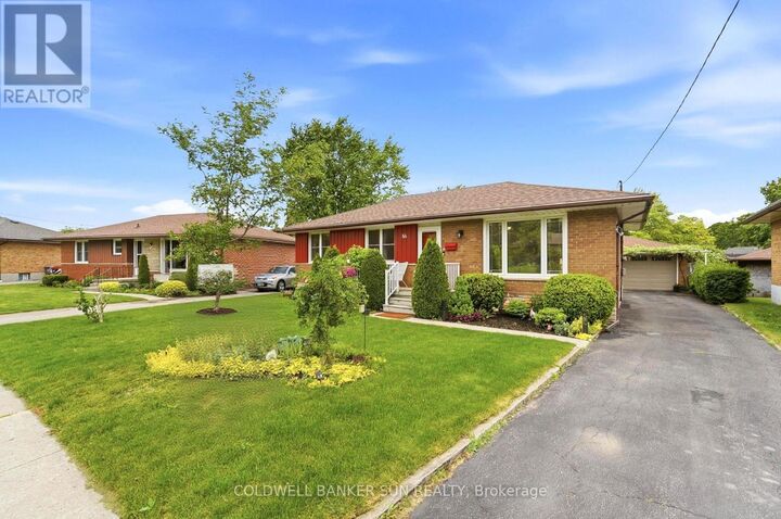 Property Photo:  84 Dumbarton Street  ON N1E 3T7 