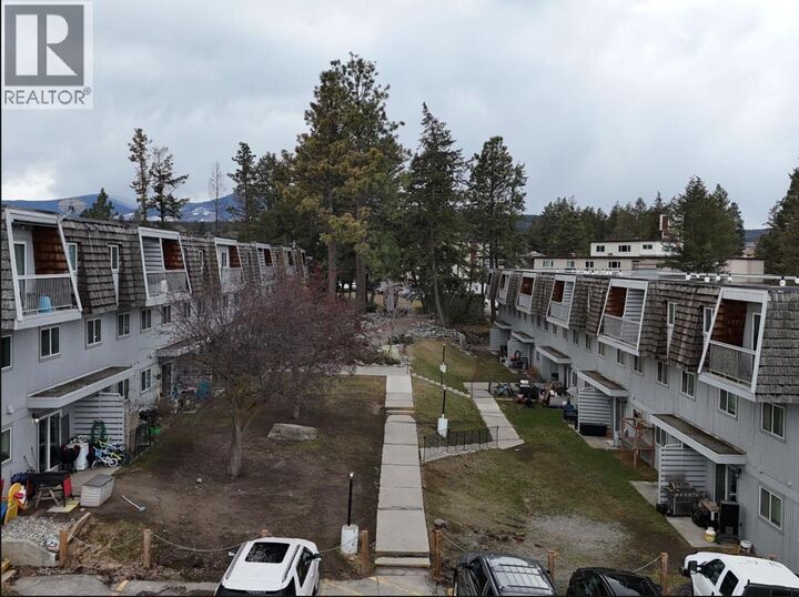 Property Photo: 2117 2nd Street North 207 BC V1C 3L4