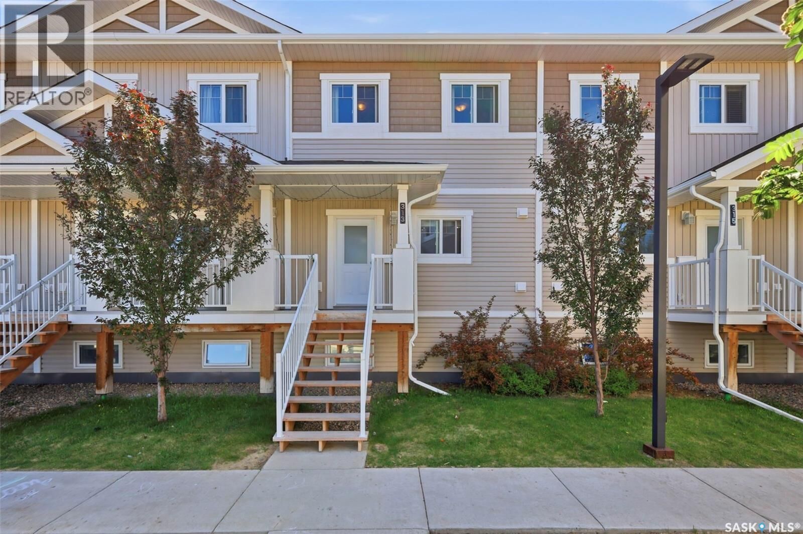 Property Photo: 313 522 Cornish Road SK S7T 0Z4