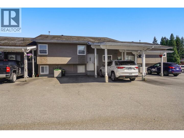 486 Quatsino Boulevard 21 — photo 1