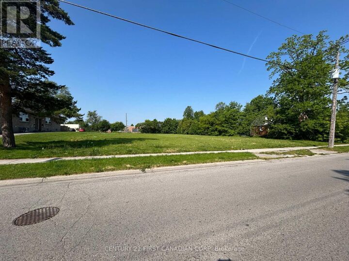 Property Photo: 225 Greenwood Avenue ON N6J 3G5